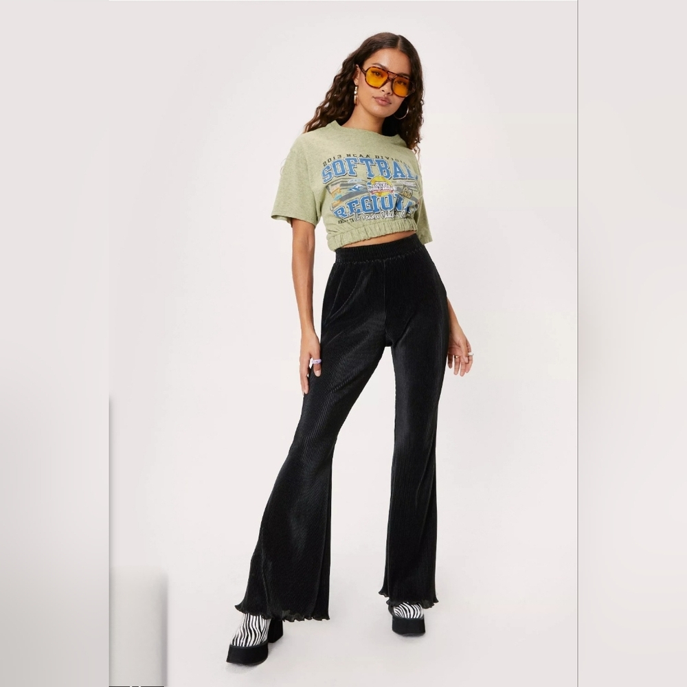 Nast Gal Plisse High Waisted Black Flared Pants Size 8